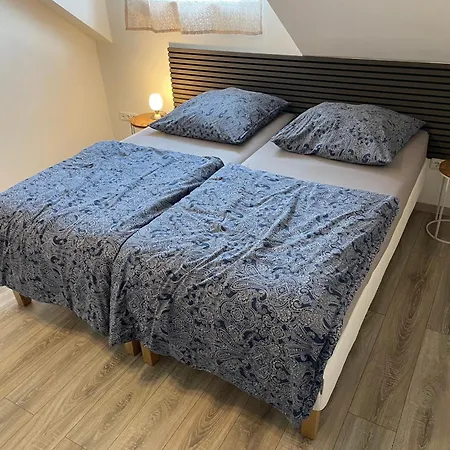Muenchshofen Apartment