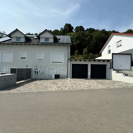 公寓 Muenchshofen *