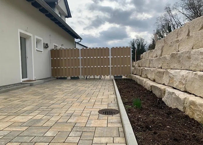 Muenchshofen Апартаменты *
